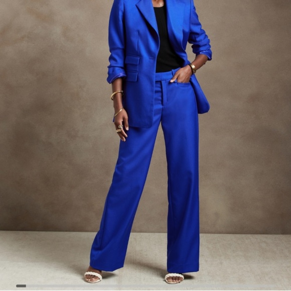 Banana Republic Voltage Blue Wool Blend Suit